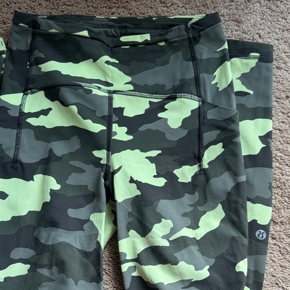 lululemon athletica Camouflage Leggings - Green and Black